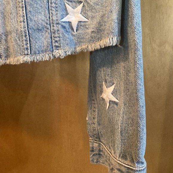 Zenana Jean Jacket with Stars; Size L - Picture 3 of 8
